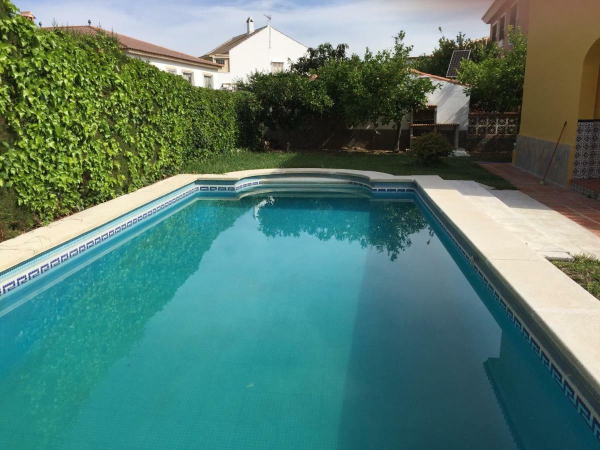 Chalet Con Barbacoa, Chimenea Y Piscina En Alhaurin De La Torre "No Emitimos Factura" المظهر الخارجي الصورة