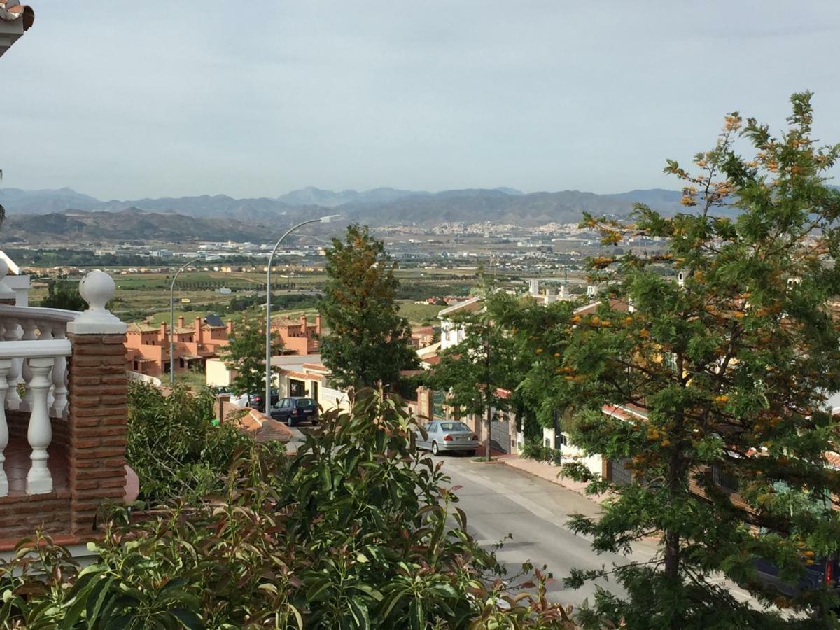 Chalet Con Barbacoa, Chimenea Y Piscina En Alhaurin De La Torre "No Emitimos Factura" المظهر الخارجي الصورة